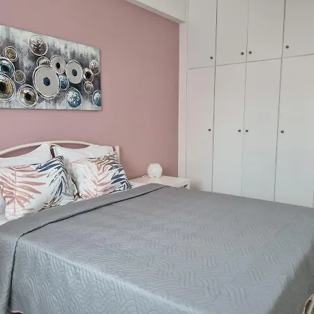 Casa Domenica Apartment Peraía